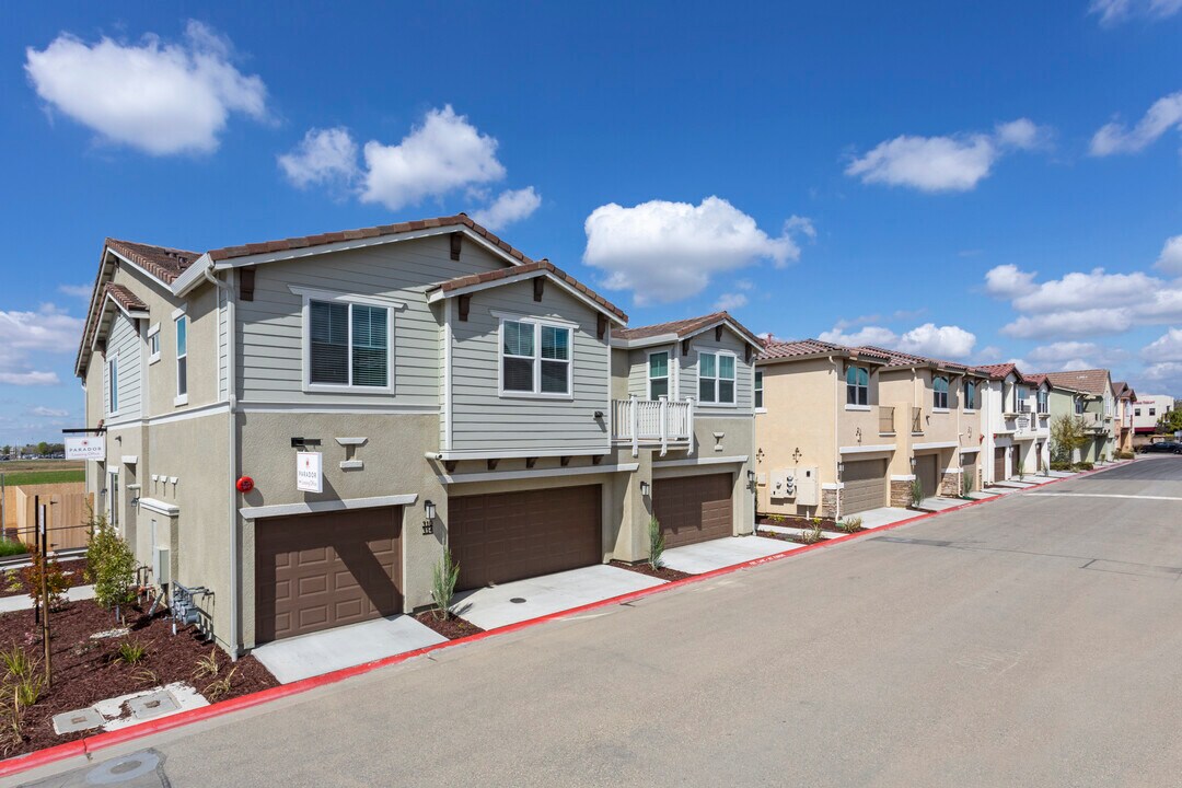 Parador Town Homes Apartments Clovis Ca Apartments