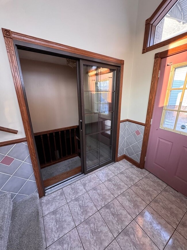 27 Gordon St in Girard, OH - Building Photo - Building Photo