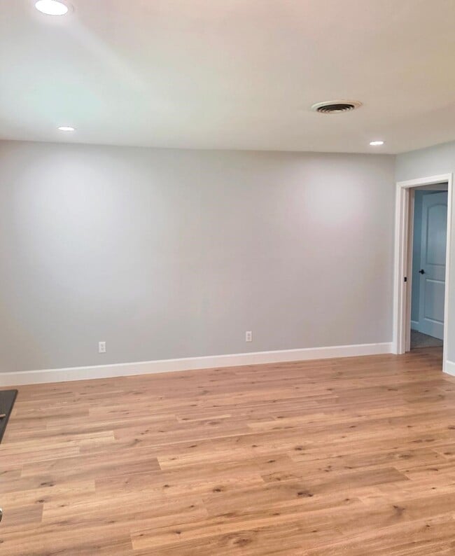 1823 Shadow Bend Dr in Houston, TX - Building Photo - Building Photo