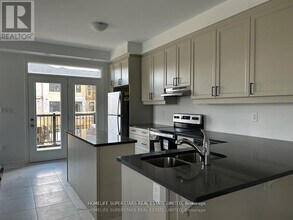 44 Melmar St in Brampton, ON - Building Photo - Building Photo