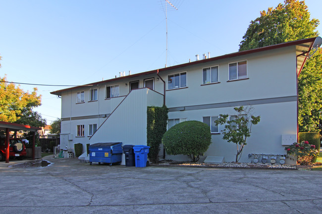 1279 Parkington Ave in Sunnyvale, CA - Foto de edificio - Building Photo