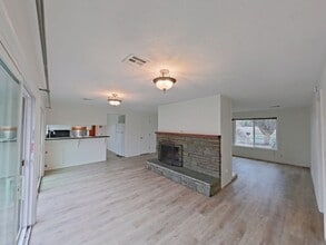 3625 Elwing Ave in Eugene, OR - Building Photo - Building Photo