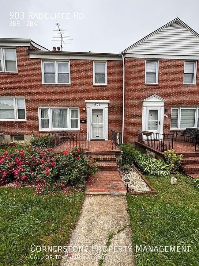 property at 903 Radcliffe Rd
