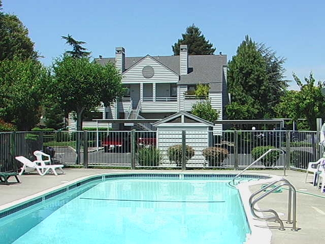 Grand Mere Gardens in Napa, CA - Building Photo