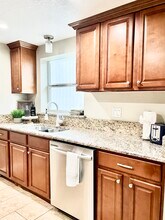 1309 Camp Ave in Mount Dora, FL - Foto de edificio - Building Photo