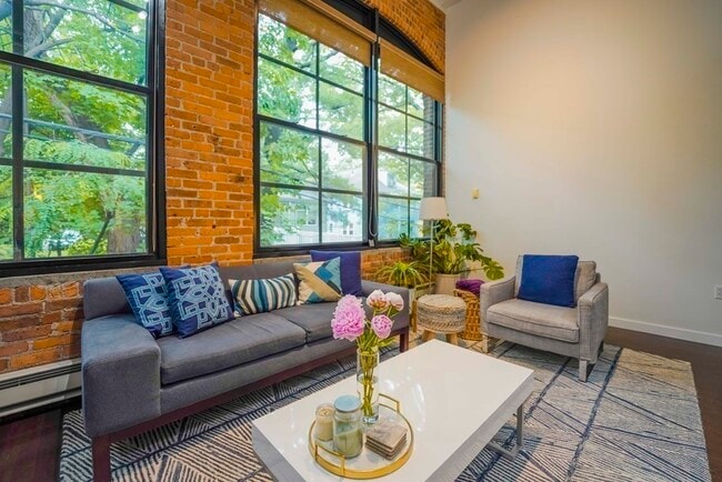 property at 1 Aberdeen Way