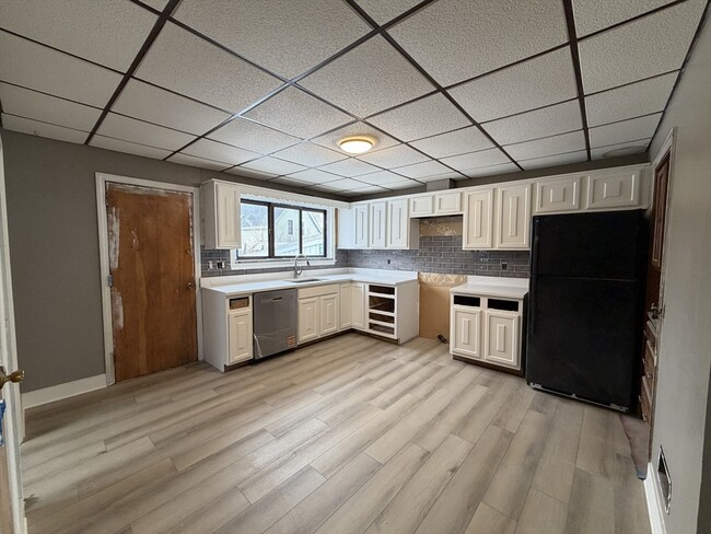 property at 5 Blair Ct