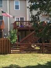 21015 Lemon Springs Ter in Ashburn, VA - Foto de edificio - Building Photo