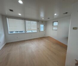 210 Hamilton St in Harrison, NJ - Building Photo - Building Photo