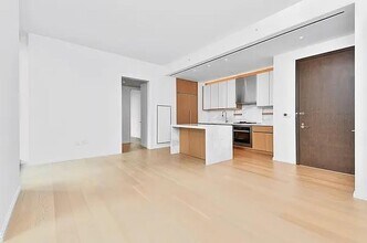 277 Fifth Avenue in New York, NY - Building Photo - Building Photo