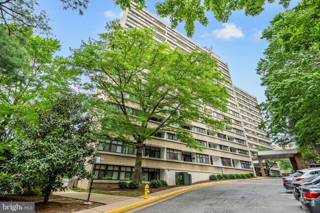 property at 5911 Edsall Rd
