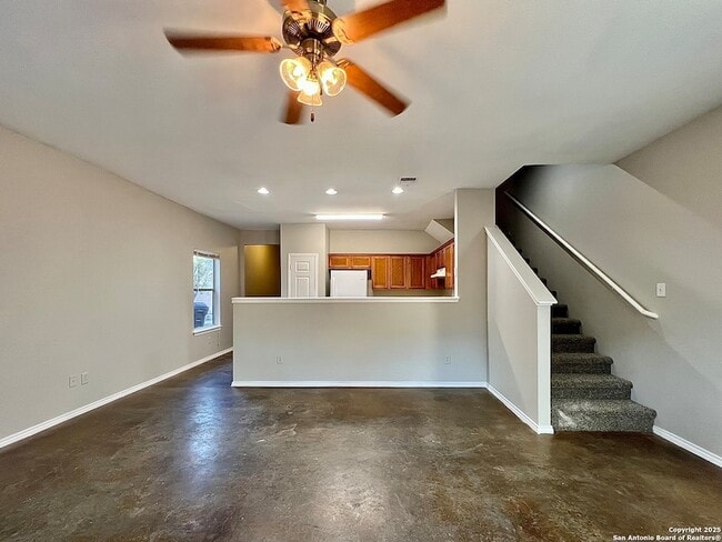 5602 Golf Mist in San Antonio, TX - Building Photo - Building Photo