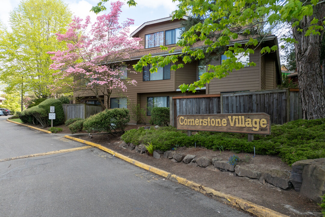 14007-14058 NE 181 St in Woodinville, WA - Foto de edificio