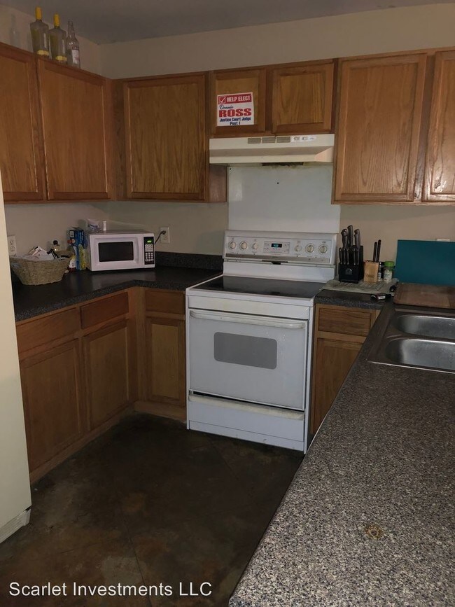 411 Bruce St in Senatobia, MS - Building Photo - Building Photo