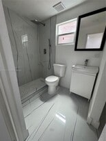 4341 NE 18th Ave in Pompano Beach, FL - Building Photo