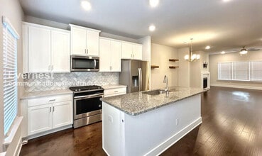 1290 Brookins Trl in Atlanta, GA - Building Photo - Building Photo