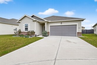 1065 Long Bay Ct in Brookshire, TX - Building Photo - Building Photo