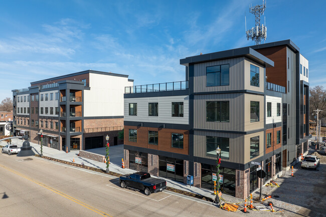 Station on Main in Edwardsville, IL - Building Photo - Building Photo