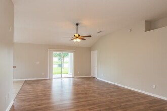 1525 Harvest Cove Dr in Middleburg, FL - Building Photo - Building Photo