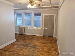 569 Hammond St in Bangor, ME - Building Photo - Building Photo