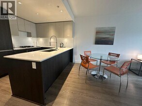 1588 E Hastings St in Vancouver, BC - Building Photo - Building Photo