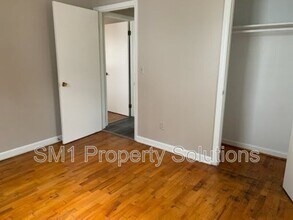 804 Martin Luther King Jr Dr in Greensboro, NC - Building Photo - Building Photo