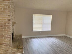 23126 Pennsgrove Rd in Spring, TX - Building Photo - Building Photo