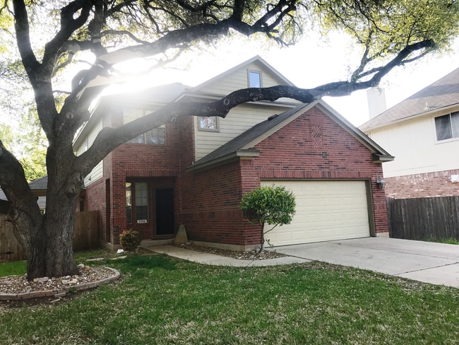 property at 2006 Oakview Dr