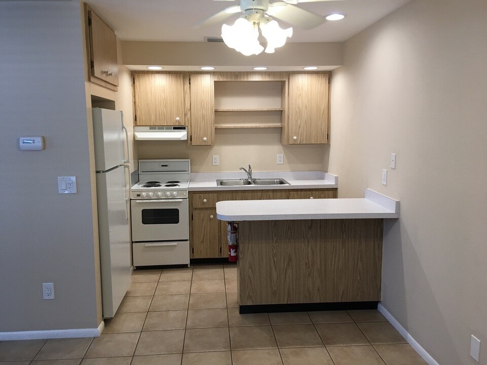 Beneva Gardens Apartments in Sarasota, FL - Building Photo