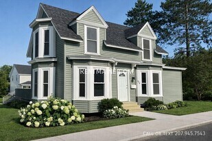 496 Main St in Old Town, ME - Building Photo