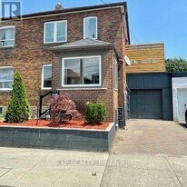 525 Old Weston Rd in Toronto, ON - Building Photo