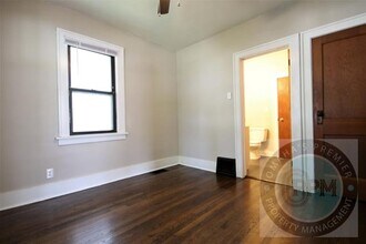 4874 Maple St in Omaha, NE - Building Photo - Building Photo