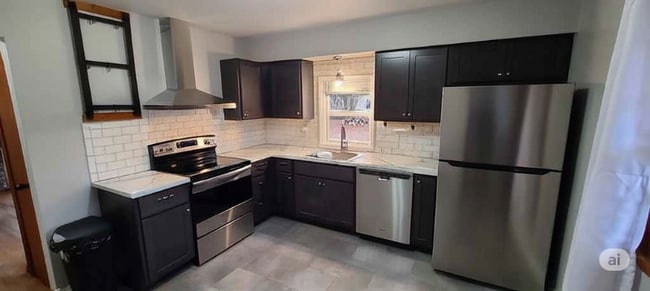 property at 1154 6th Ave SW