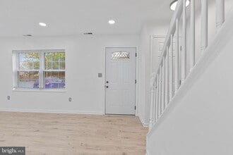 924 Bellows Ave in Fredericksburg, VA - Building Photo - Building Photo