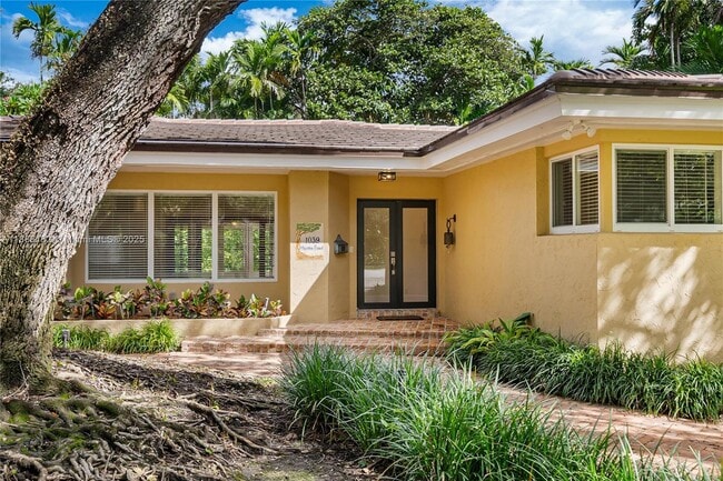 1039 Hardee Rd in Coral Gables, FL - Building Photo - Building Photo