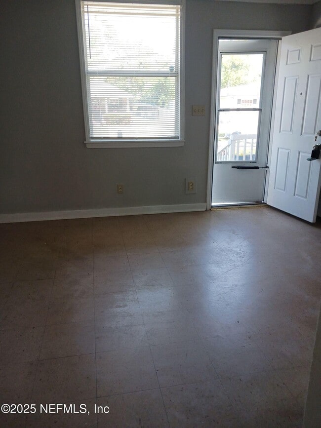 2102 Brooklyn Rd in Jacksonville, FL - Building Photo - Building Photo