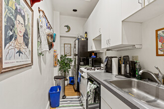 3023 Saint Paul St, Unit 3 in Baltimore, MD - Building Photo - Building Photo