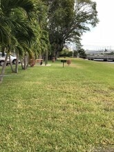 7740 Camino Real in Miami, FL - Building Photo - Building Photo