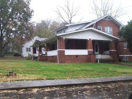 713 Court St in Maryville, TN - Building Photo