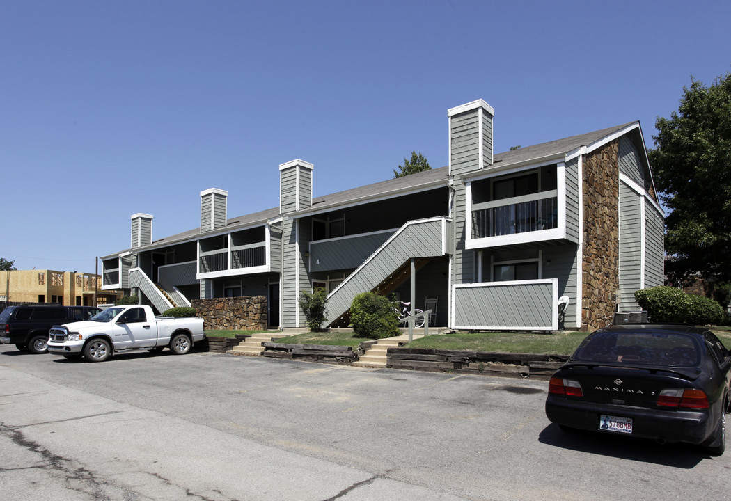 The Oaks Apartments in Muskogee, OK - Foto de edificio