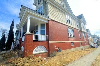 296 Quail St in Albany, NY - Building Photo - Building Photo