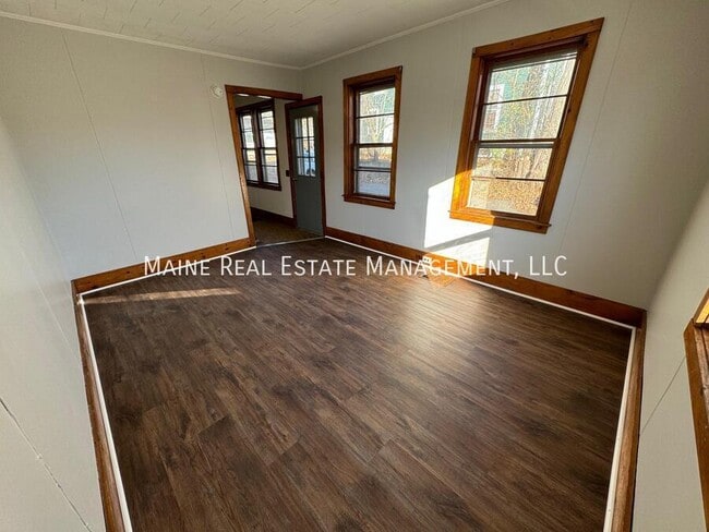 225 Center St-Unit -1 in Old Town, ME - Building Photo - Building Photo