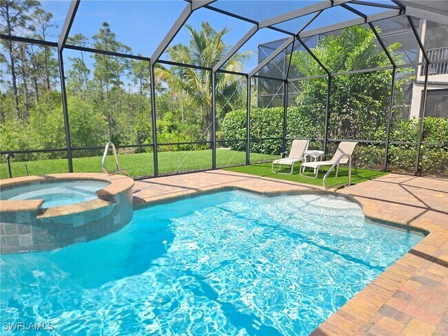 11006 Longwing Dr in Ft. Myers, FL - Building Photo - Building Photo