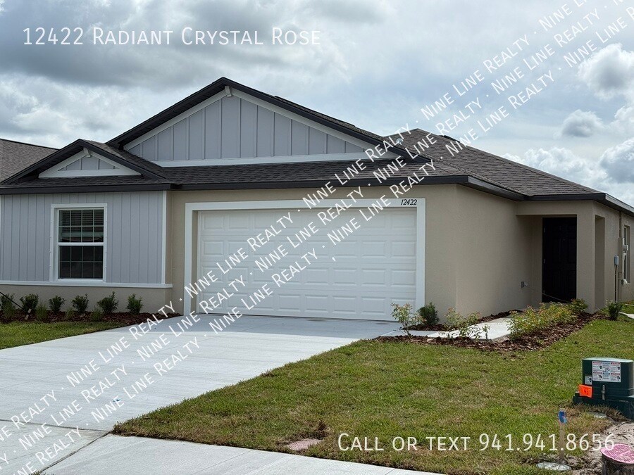 12422 Radiant Crystal Rose in Parrish, FL - Building Photo