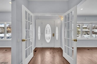 323 Van Houten Ave in Passaic, NJ - Building Photo - Building Photo