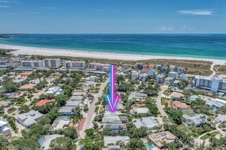 5516 Avenida Del Mare in Siesta Key, FL - Building Photo - Building Photo