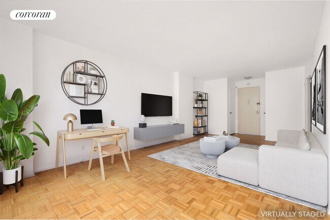 520 E 81st St in New York, NY - Building Photo - Building Photo
