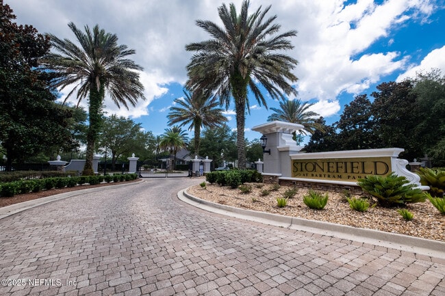 property at 5719 Parkstone Crossing Dr