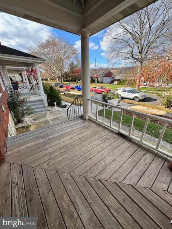 1136 Stirling St in Coatesville, PA - Building Photo - Building Photo