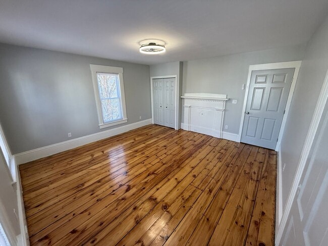 319 Cedar St in Manchester, NH - Building Photo - Building Photo